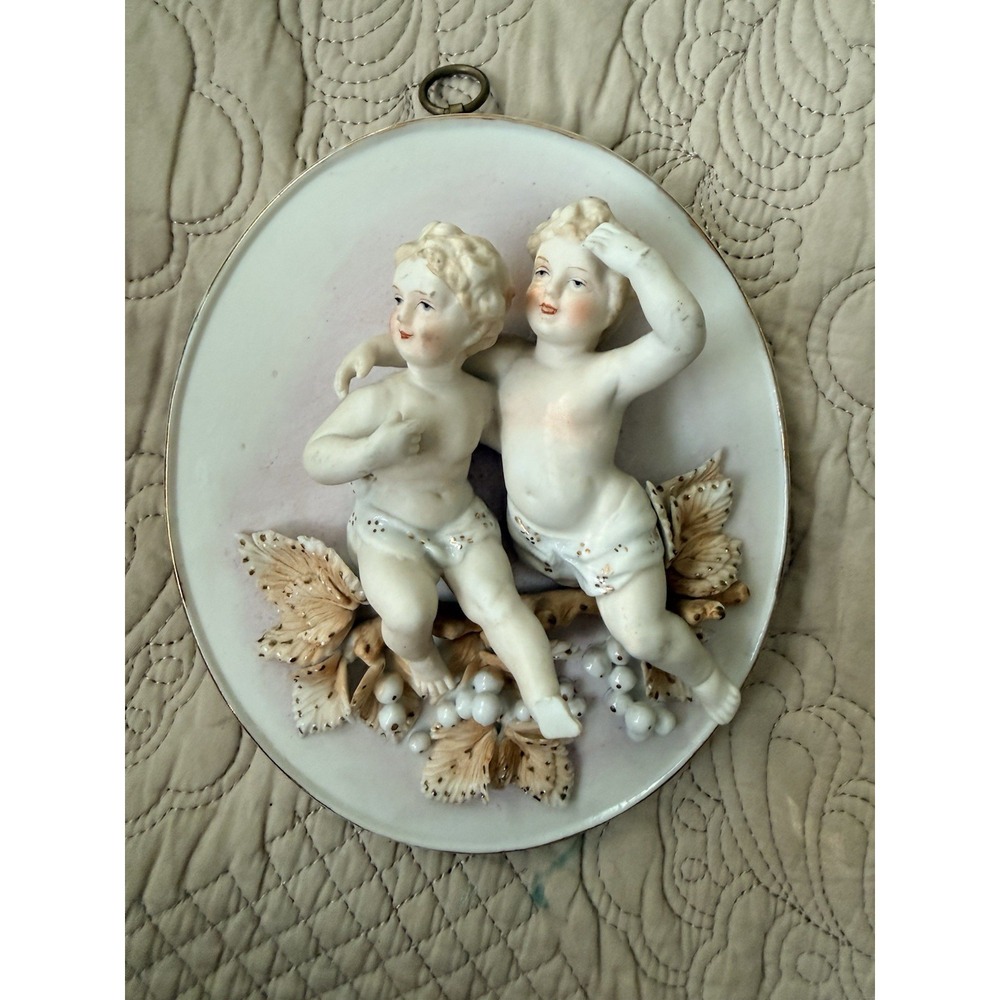 Pr Vintage Arnart Japan #6560 Cherub Bisque Wall Hanging Plaque